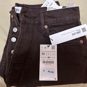 Zara brown high rise jeans, straight fit.